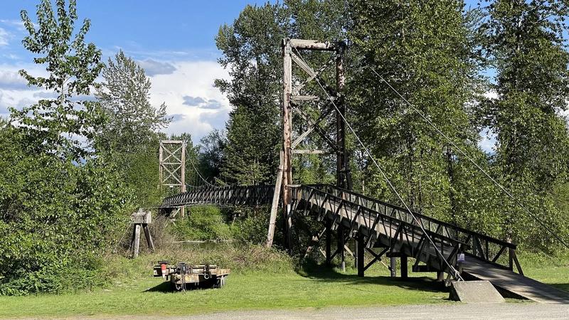 The pedestrian suspension bridge over the Snoqualmie River at Tolt-MacDonald Park in Carnation.